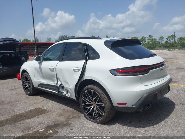 Продажа на аукционе авто 2026 Porsche Macan T, vin: WP1AA2A51TLB04442, номер лота: 45579533