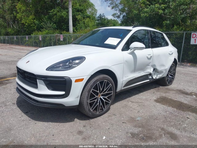 Продажа на аукционе авто 2026 Porsche Macan T, vin: WP1AA2A51TLB04442, номер лота: 45579533