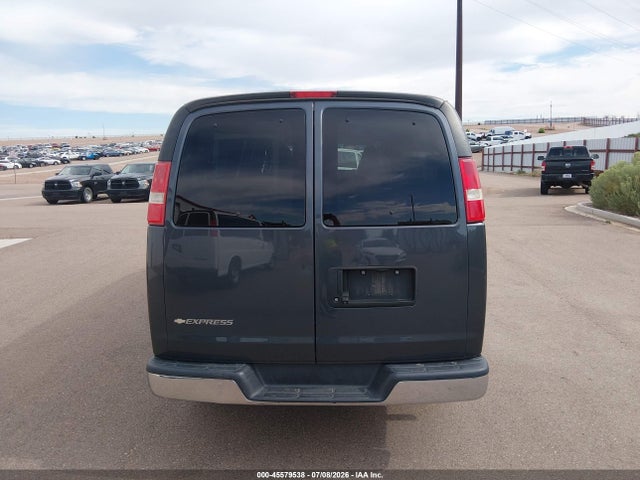 2017 Chevrolet Express 3500 Lt მანქანა იყიდება აუქციონზე, vin: 1GAZGPFG7H1293992, აუქციონის ნომერი: 45579538