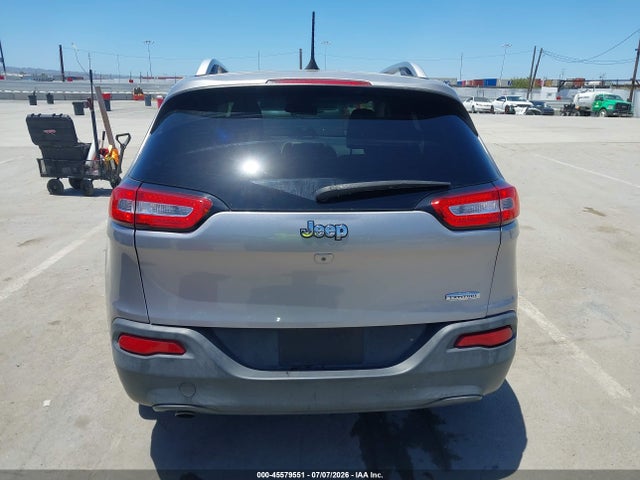 Продажа на аукционе авто 2017 Jeep Cherokee Latitude, vin: 1C4PJLCB8HD219335, номер лота: 45579551