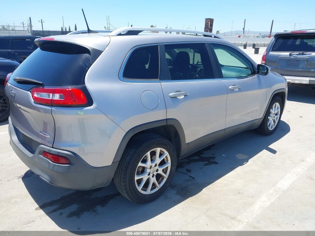 Продажа на аукционе авто 2017 Jeep Cherokee Latitude, vin: 1C4PJLCB8HD219335, номер лота: 45579551
