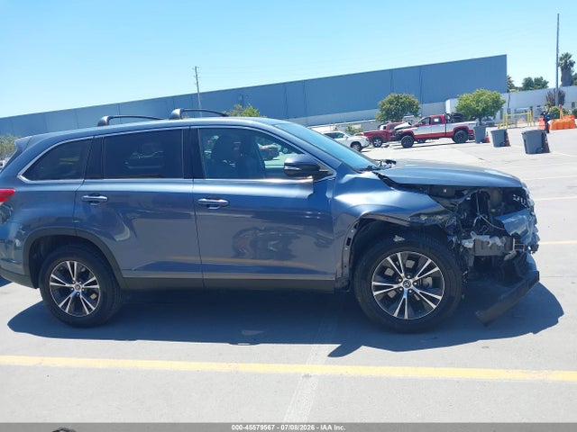 Toyota Highlander Le 2019 5TDZZRFH5KS315729 Image 14