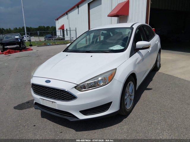 Ford FOCUS SE 2017 1FADP3F26HL320172 Image 6
