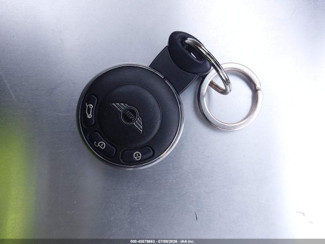2013 Mini Clubman Cooper S მანქანა იყიდება აუქციონზე, vin: WMWZG3C58DT575928, აუქციონის ნომერი: 45579663