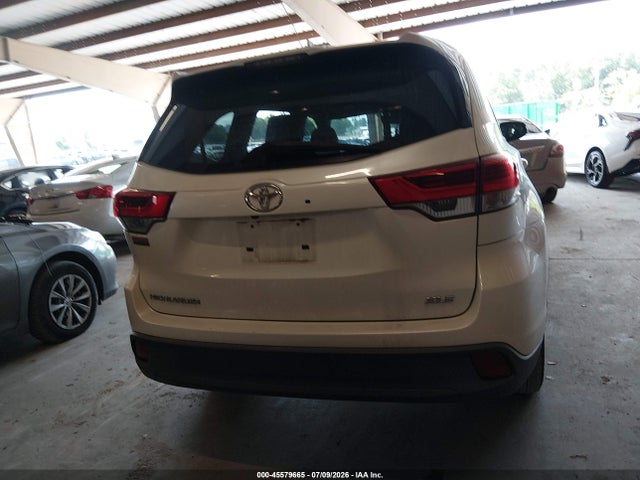 2017 Toyota Highlander Xle მანქანა იყიდება აუქციონზე, vin: 5TDKZRFH1HS218294, აუქციონის ნომერი: 45579665