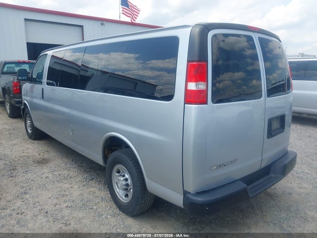 Chevrolet Express 3500 Ls 2019 1GAZGNFG8K1358716 Image 3