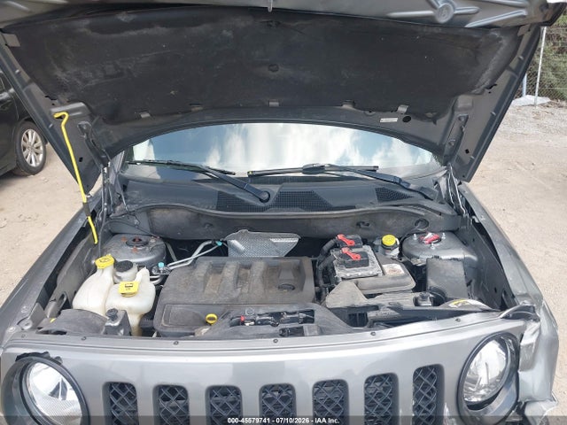 2014 Jeep Patriot Latitude მანქანა იყიდება აუქციონზე, vin: 1C4NJRFBXED616921, აუქციონის ნომერი: 45579741