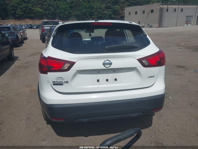 JN1BJ1CR7KW310719 Nissan Rogue Sport S