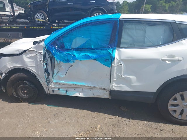 JN1BJ1CR7KW310719 Nissan Rogue Sport S