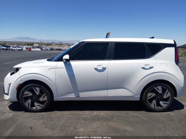 KNDJ53AU3P7866463 KIA Soul Gt-line
