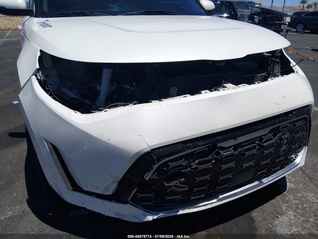 KNDJ53AU3P7866463 KIA Soul Gt-line