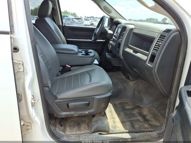 Продажа на аукционе авто 2018 Ram 1500, vin: 1C6RR7FG1JS326218, номер лота: 45579819