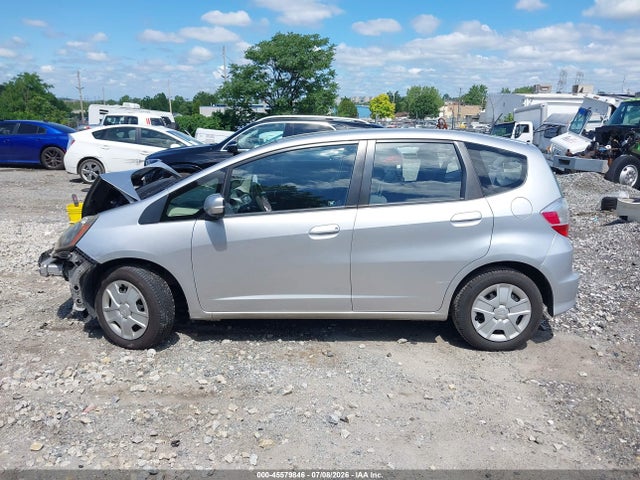 45579846 :رقم المزاد ، JHMGE8H38CS000137 vin ، 2012 Honda Fit مزاد بيع