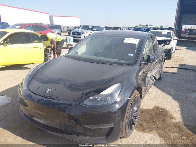 Tesla Model 3 Performance Dual Motor All-wheel Drive 2023 5YJ3E1EC6PF471475 Image 2