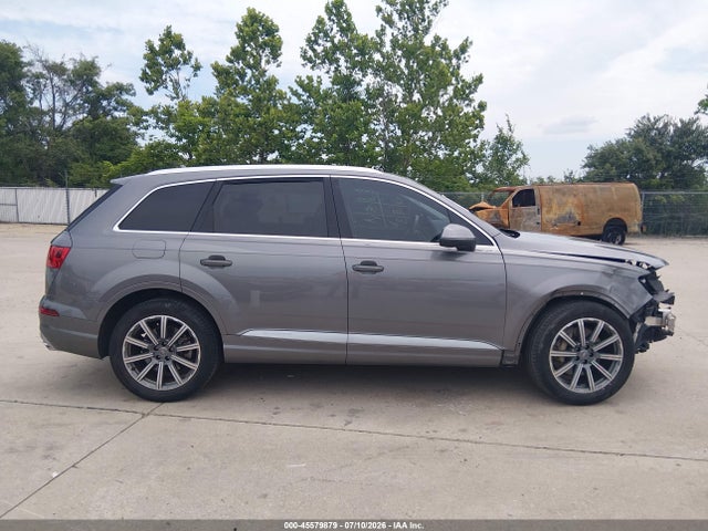 Продаж на аукціоні авто 2017 Audi Q7 3.0t Premium, vin: WA1VAAF79HD038709, номер лоту: 45579879