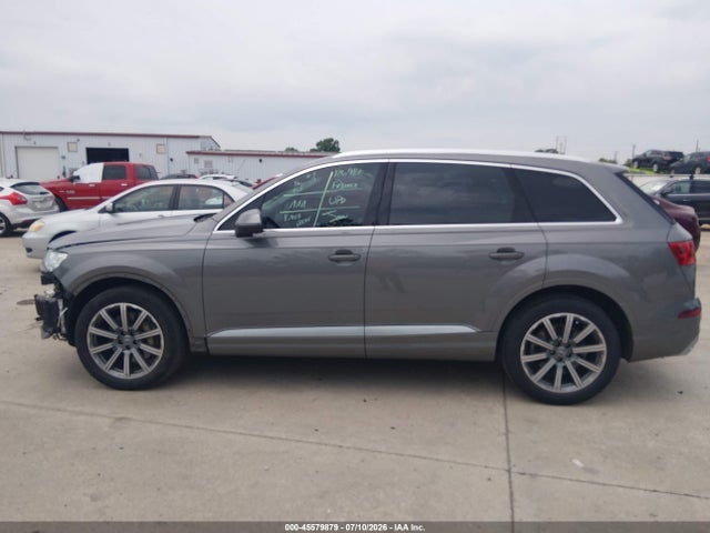Продаж на аукціоні авто 2017 Audi Q7 3.0t Premium, vin: WA1VAAF79HD038709, номер лоту: 45579879