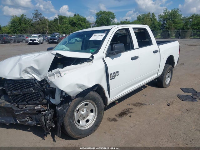 45579886 :رقم المزاد ، 3C6RR7KG1KG681291 vin ، 2019 Ram 1500 Classic Tradesman  4x4 5'7 Box مزاد بيع