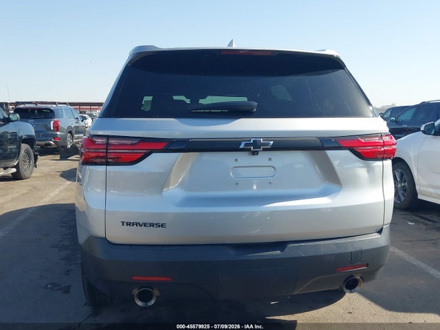 1GNERFKW2NJ122013 Chevrolet Traverse Fwd Ls
