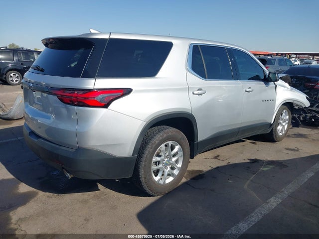 1GNERFKW2NJ122013 Chevrolet Traverse Fwd Ls