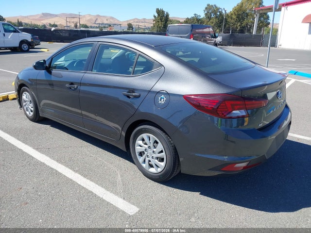 Hyundai ELANTRA SE 2020 5NPD74LF2LH603446 Image 3