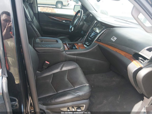 2015 Cadillac Escalade Esv Luxury მანქანა იყიდება აუქციონზე, vin: 1GYS3HKJ5FR227283, აუქციონის ნომერი: 45579960