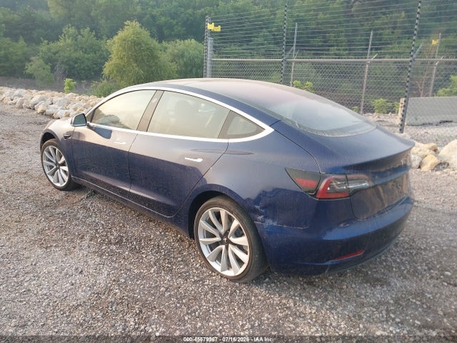 Продажа на аукционе авто 2018 Tesla Model 3 Long Range/mid Range, vin: 5YJ3E1EA0JF008155, номер лота: 45579967