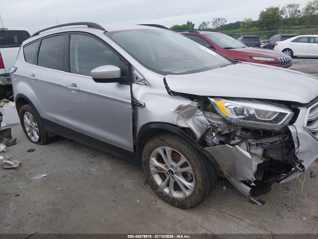 Продаж на аукціоні авто 2017 Ford Escape Se, vin: 1FMCU0GD8HUC08301, номер лоту: 45579976