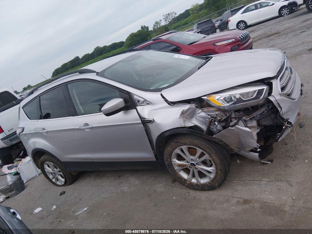 Продаж на аукціоні авто 2017 Ford Escape Se, vin: 1FMCU0GD8HUC08301, номер лоту: 45579976