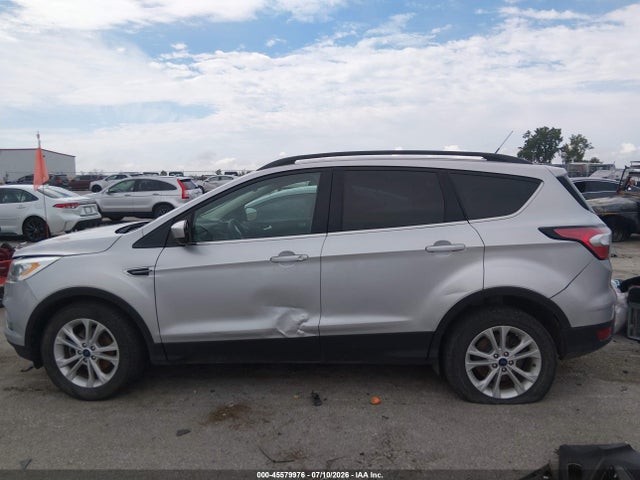 Продаж на аукціоні авто 2017 Ford Escape Se, vin: 1FMCU0GD8HUC08301, номер лоту: 45579976