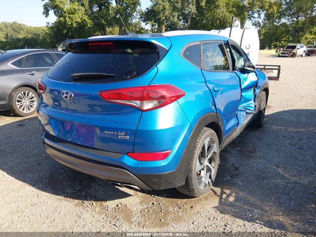 45580005 :رقم المزاد ، KM8J3CA21GU196817 vin ، 2016 Hyundai Tucson Sport مزاد بيع