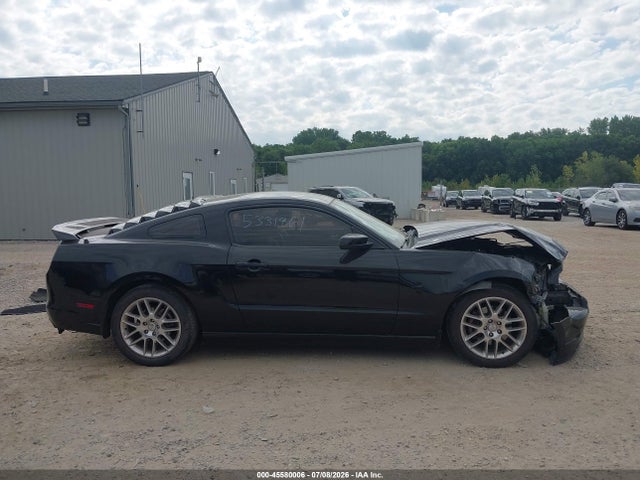 Продаж на аукціоні авто 2014 Ford Mustang V6 Premium, vin: 1ZVBP8AM1E5331861, номер лоту: 45580006