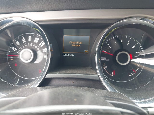 Продаж на аукціоні авто 2014 Ford Mustang V6 Premium, vin: 1ZVBP8AM1E5331861, номер лоту: 45580006