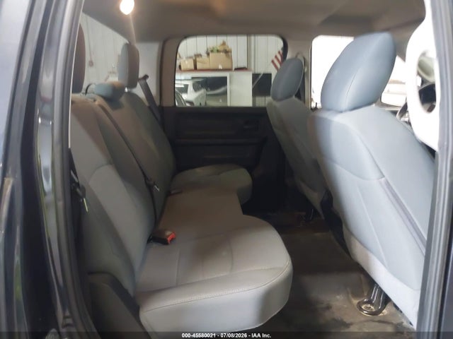 2018 Ram 1500 Tradesman  4x4 5'7 Box მანქანა იყიდება აუქციონზე, vin: 1C6RR7KG2JS306744, აუქციონის ნომერი: 45580021