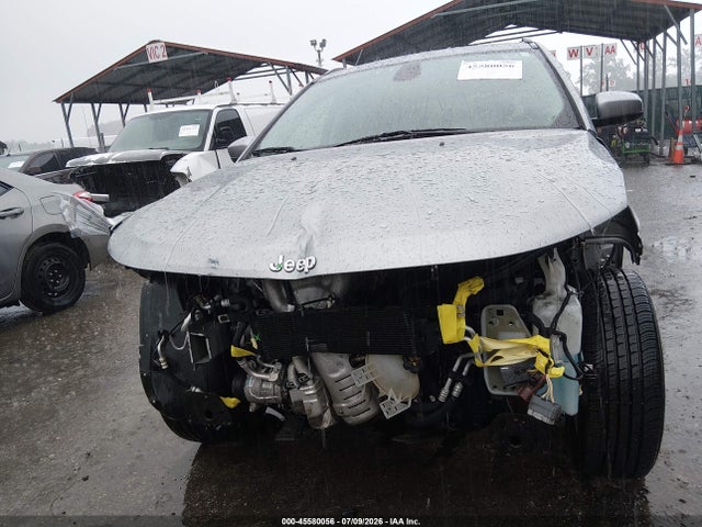 45580056 :رقم المزاد ، 3C4NJDBB2LT209692 vin ، 2020 Jeep Compass Latitude 4x4 مزاد بيع