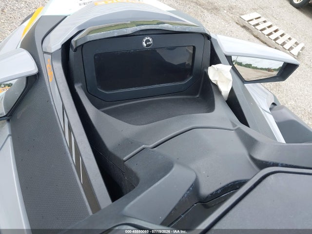 Продаж на аукціоні авто 2024 Seadoo Wake Pro 230, vin: YDV87503F424, номер лоту: 45580060