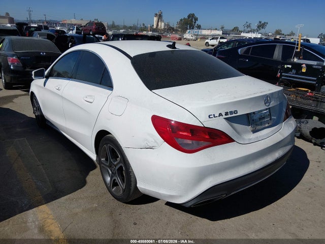 WDDSJ4EB2KN719415 Mercedes-Benz CLA 250