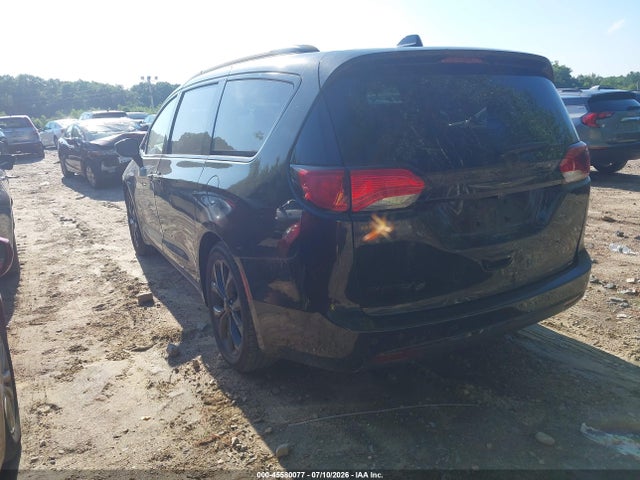 45580077 :رقم المزاد ، 2C4RC1EG1KR576523 vin ، 2019 Chrysler Pacifica Touring L Plus مزاد بيع