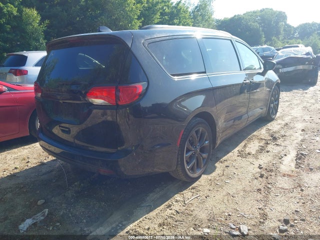45580077 :رقم المزاد ، 2C4RC1EG1KR576523 vin ، 2019 Chrysler Pacifica Touring L Plus مزاد بيع