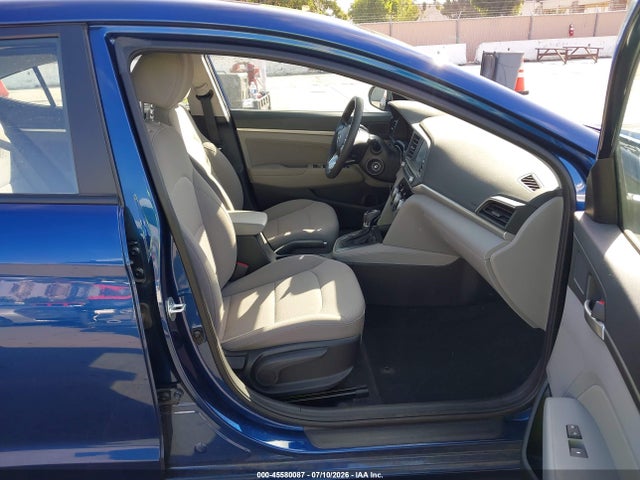 Hyundai ELANTRA SEL 2019 5NPD84LF7KH465186 Image 5