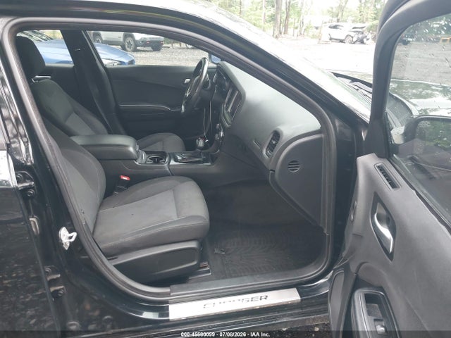 45580099 :رقم المزاد ، 2C3CDXBG6GH205384 vin ، 2016 Dodge Charger Se مزاد بيع