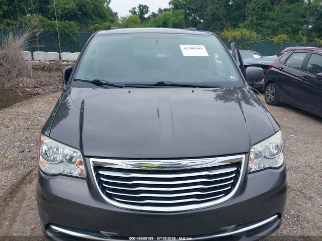 Продажа на аукционе авто 2015 Chrysler Town & Country Touring, vin: 2C4RC1BG5FR589575, номер лота: 45580109