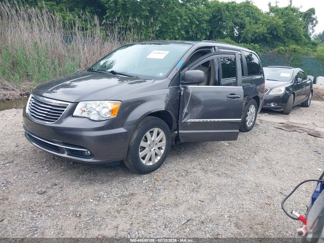 Продажа на аукционе авто 2015 Chrysler Town & Country Touring, vin: 2C4RC1BG5FR589575, номер лота: 45580109