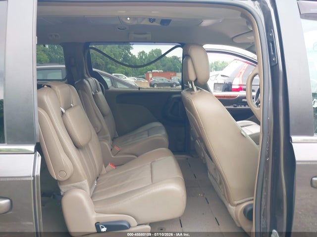 Продажа на аукционе авто 2015 Chrysler Town & Country Touring, vin: 2C4RC1BG5FR589575, номер лота: 45580109