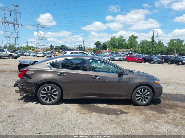 Nissan Altima 2.5 Sv 2017 1N4AL3AP8HC193099 Image 14