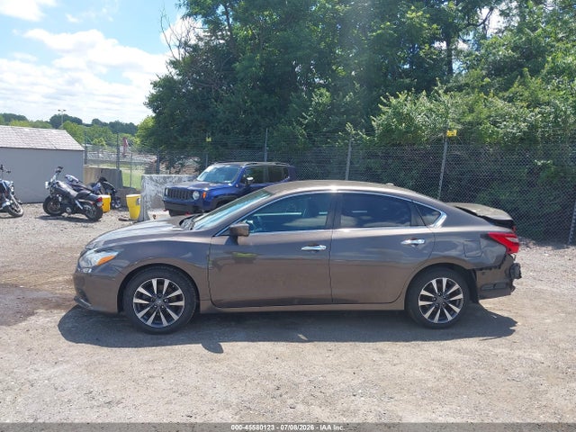 Nissan Altima 2.5 Sv 2017 1N4AL3AP8HC193099 Image 15