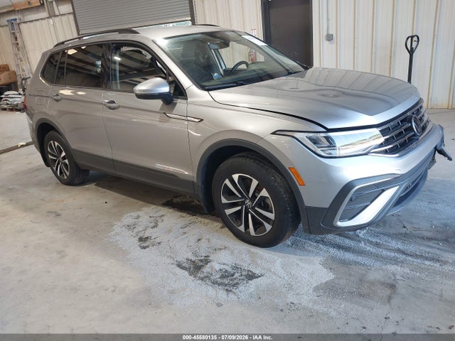 2024 Volkswagen Tiguan 2.0t S მანქანა იყიდება აუქციონზე, vin: 3VVFB7AXXRM035911, აუქციონის ნომერი: 45580135