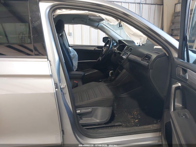 2024 Volkswagen Tiguan 2.0t S მანქანა იყიდება აუქციონზე, vin: 3VVFB7AXXRM035911, აუქციონის ნომერი: 45580135
