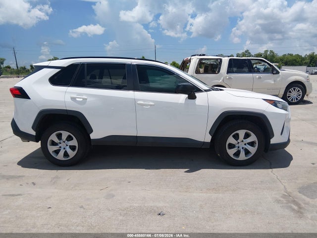 2T3H1RFV5MC107748 Toyota RAV4 LE