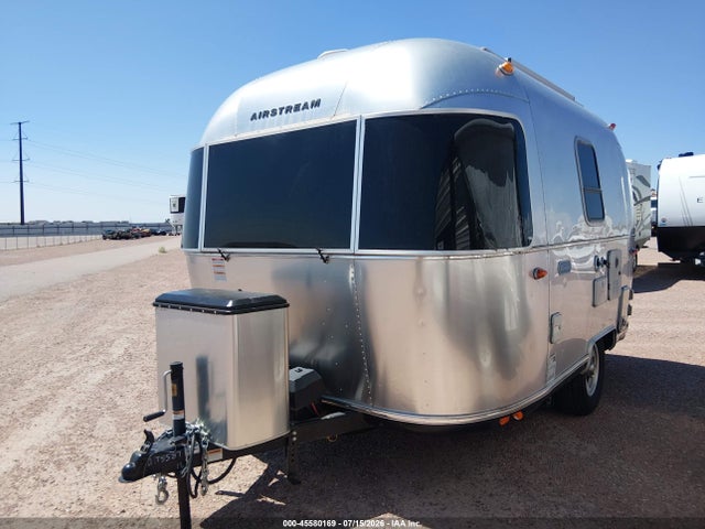 Airstream Other 2021 1STHMAC16MJ555991 Image 2