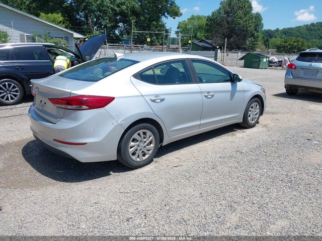Hyundai ELANTRA SE 2017 KMHD74LF1HU323669 Image 4